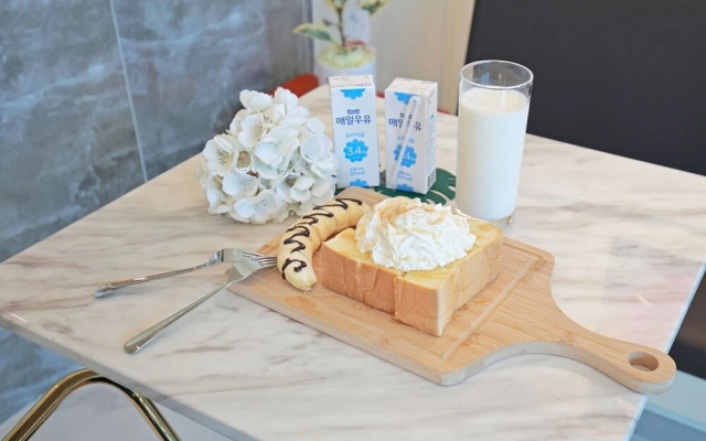 Ulsan Dalbit Eunhasu Guest House