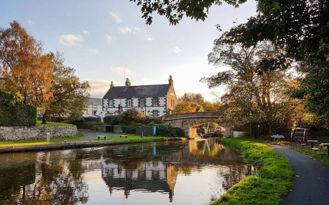 The Bridge Inn