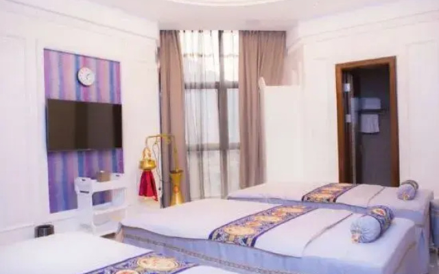 Nature Four Seasons Hotel (Quanzhou Luojiang Shuangyang Branch)