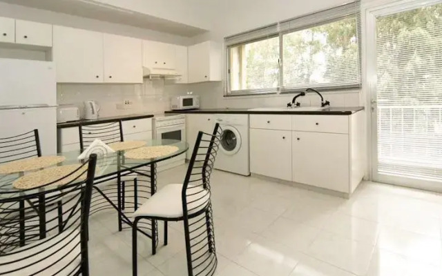 Kyma Court Apartment