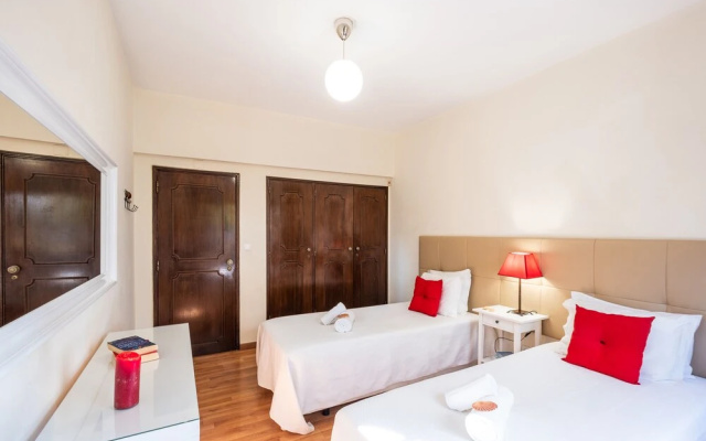 Villa Royal Sandals