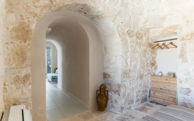 Trullo La Dolina by Wonderful Italy
