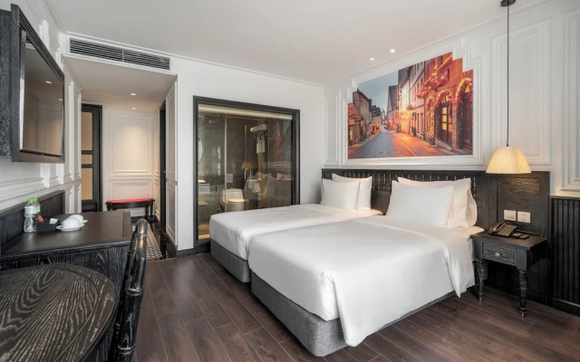 Luxe Paradise Premium Hotel