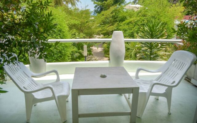 Le Divine Comedie Beach Resort