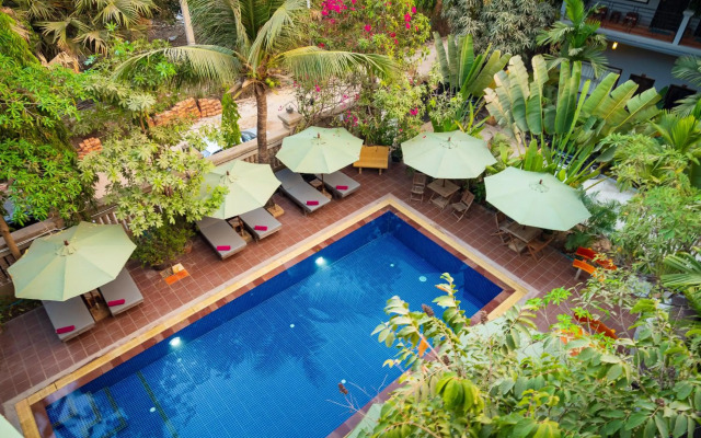 Reveal Angkor Hotel