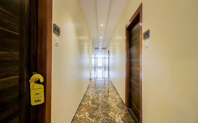 FabHotel Aksa International
