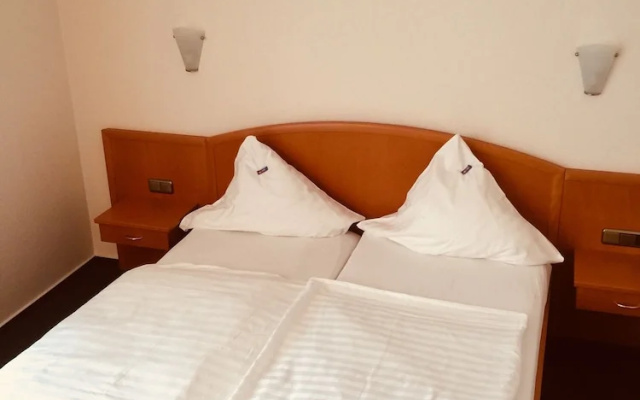 Hotel Butjadinger Hof