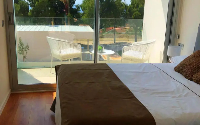 Puig Campana Nature Suites Hotel & BTT