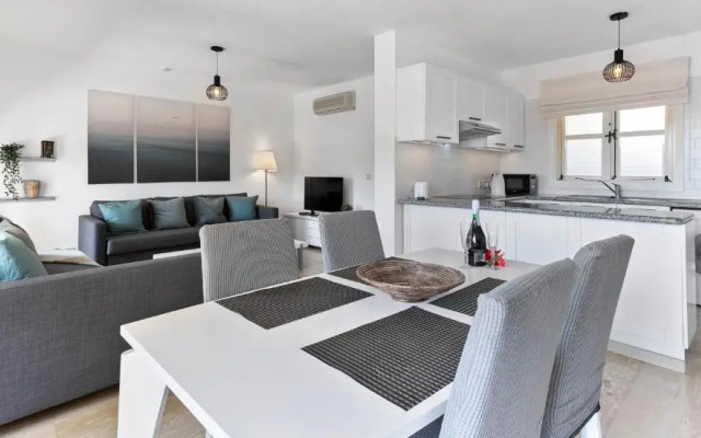 Aphrodite Hills Rentals – Apartments