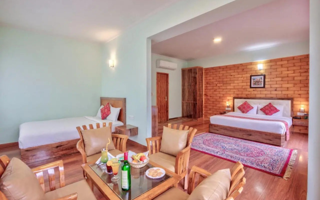 Snow Flakes Resort And Spa Centrally Heated Luxury Resort