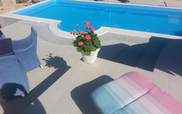 Apartments Ivita