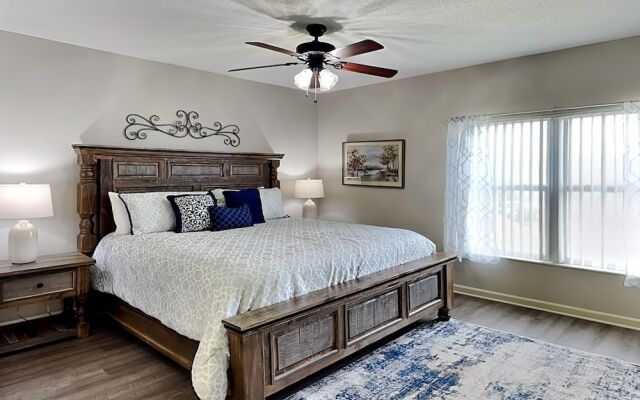 Whispering Pines Condos by VTrips