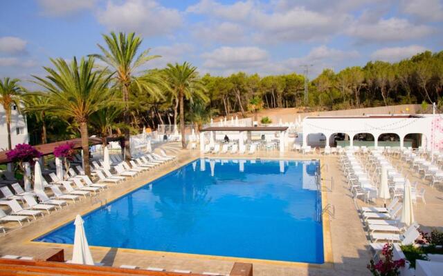 Cala Llenya Resort Ibiza