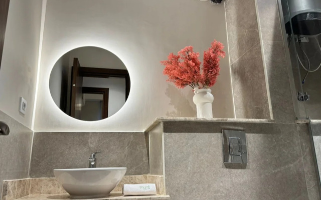 Mynt stay hotel apartment - zed towers