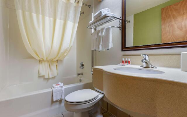 Econo Lodge Cherokee Near River Park