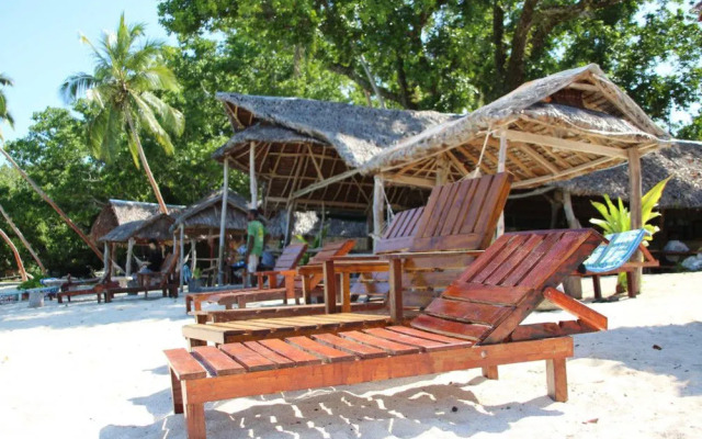 Port Olry Beach Bungalow