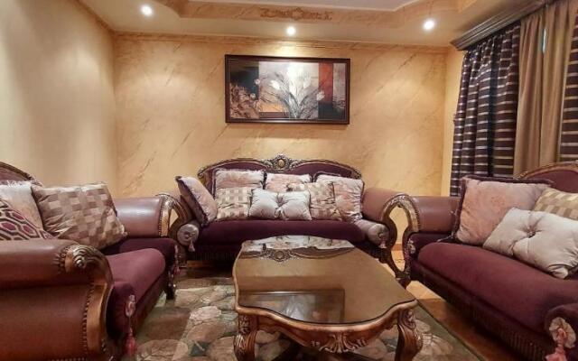 Nasr City Royal