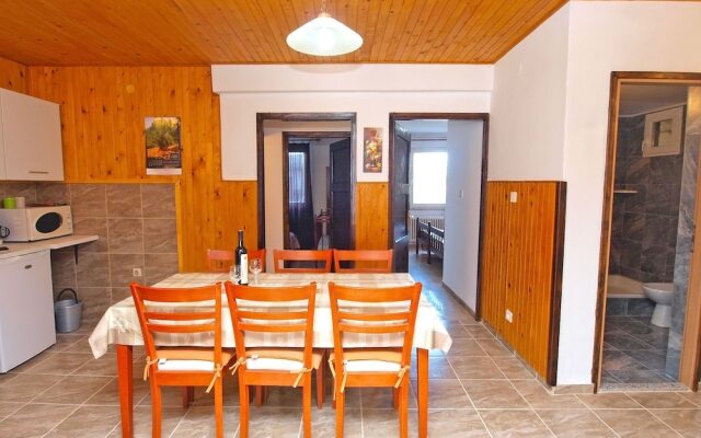 Apartment Aleksander 968