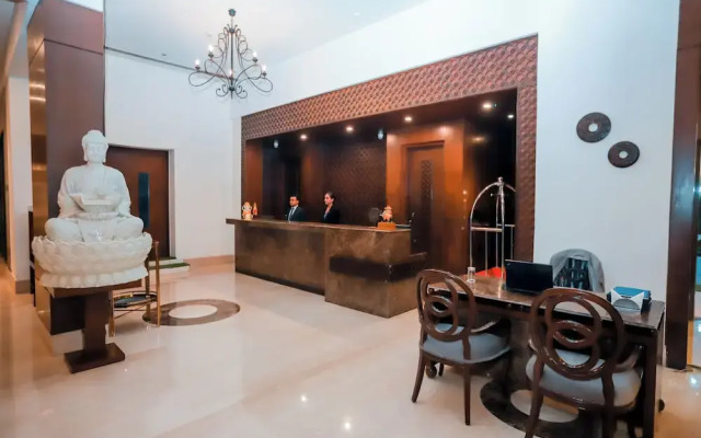 Bel-La Monde Hotel NH8 at 6km from IGI Airport Delhi