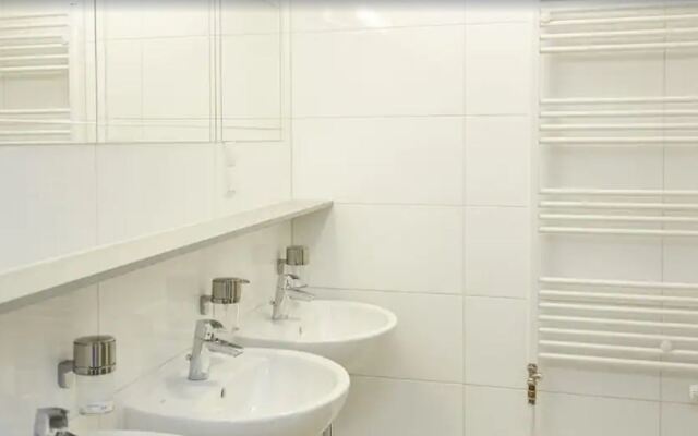 RixHouse