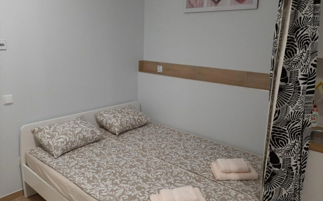 Apartment Cherry Bratislava & Free Parking