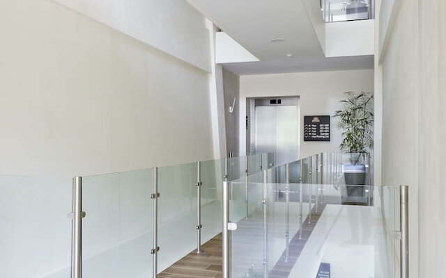 Sunset Blvd 10A - 2 Br Condo