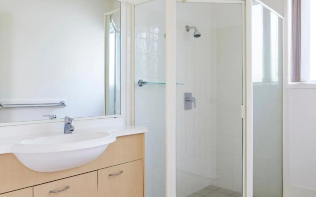 NRMA Treasure Island Holiday Resort