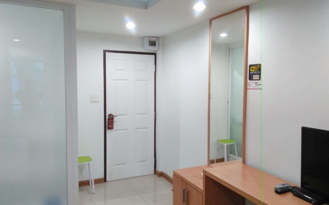 Resort M - MRT Huai Khwang