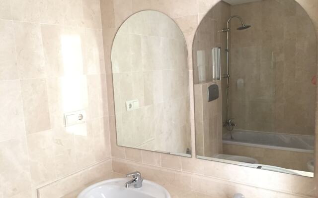 Luxurious SEA View Apartment