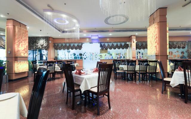 Smana Hotel