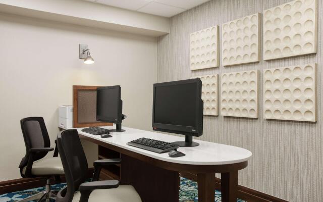 Homewood Suites by Hilton Kansas City-Airport