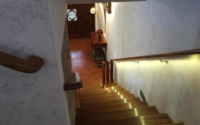Nancy Sea Light Villa