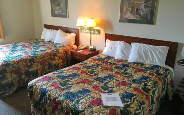 Country Hearth Inn & Suites Willard