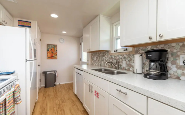 The Shell House Private Pool Pet Friendly