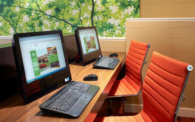 Courtyard by Marriott St Louis Creve Coeur