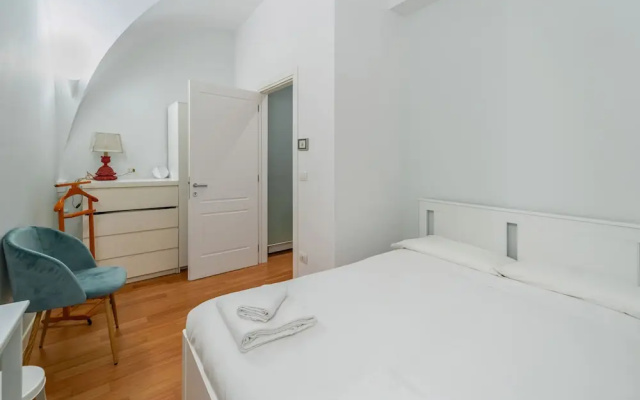 Modern Flat - Borgonuovo 23