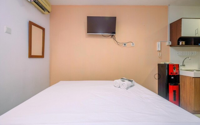 Classic And Cozy Studio At Cinere Bellevue Suites Apartment