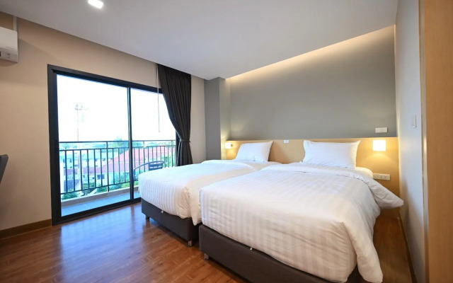 L2 Hotel (SHA Extra Plus)