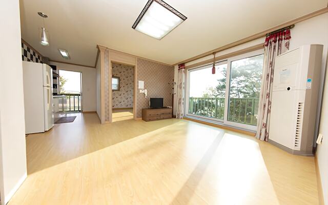 Taean Attica Pension