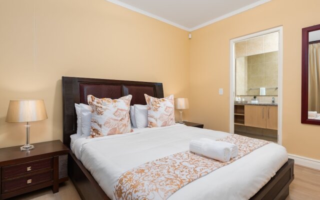 Quayside 708 - Adults Only