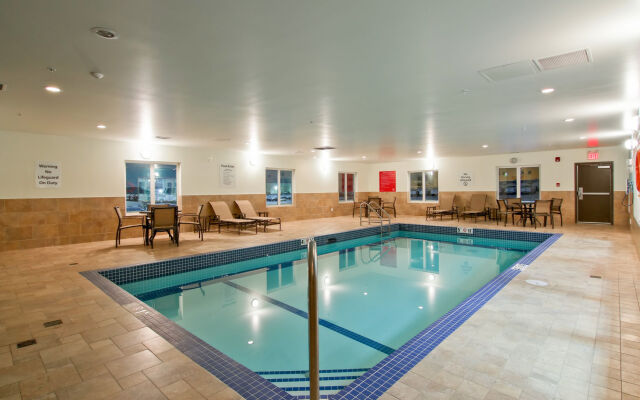 Clarion Hotel & Conference Centre