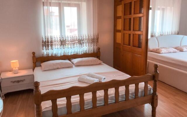 Guest house Naser