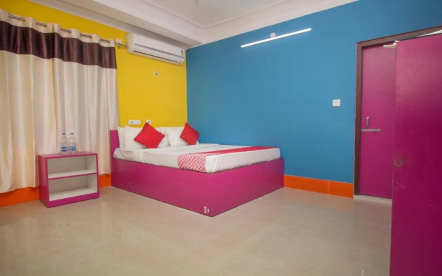 Relax Lodge By OYO Rooms