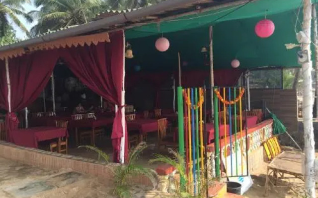 Chrisha's Beach Resort