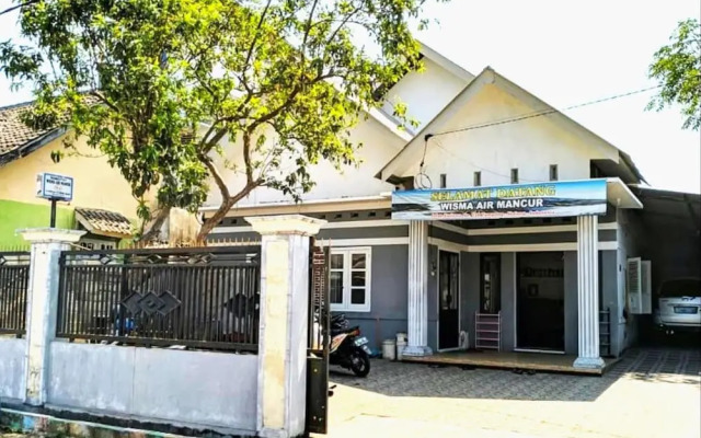 OYO 93571 Wisma Air Mancur Homestay Syariah