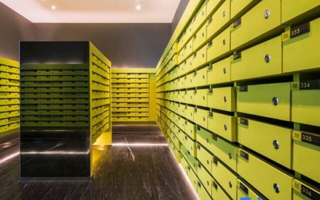 Pattaya the Base Four-Bedroom Top Floor Infinity Pool