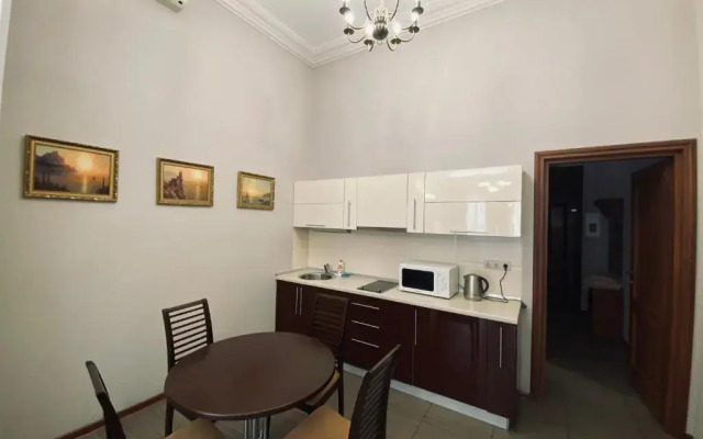 Tavrida na Naberezhnoy im. Lenina