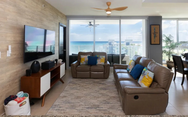 The Big Family Condo by Acomodo