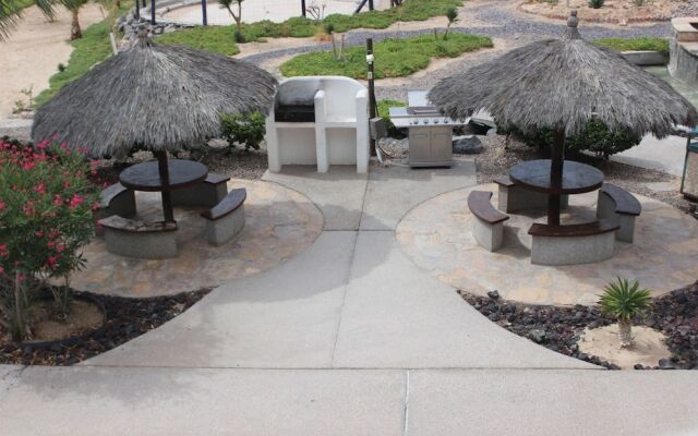 Casa Blanca 3BR CA 206 by Casago