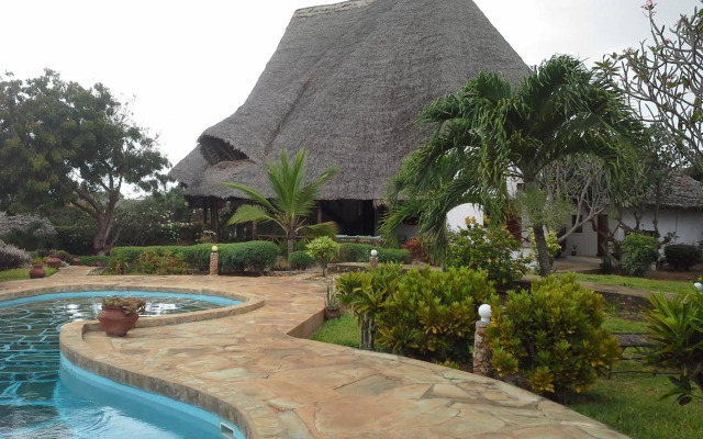 Kenga Giama Resort